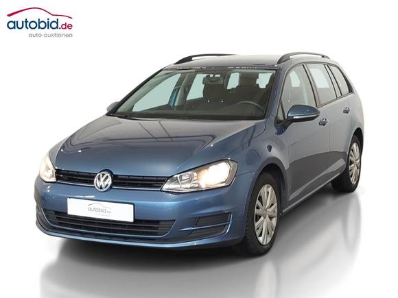 Skats no kreisās puses priekšā