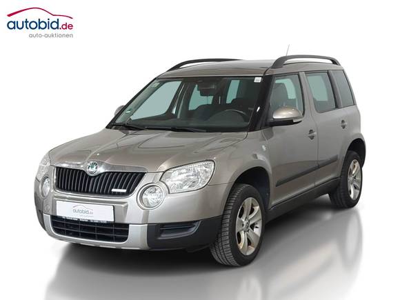 Skats no kreisās puses priekšā