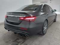 Aanzicht achter rechts