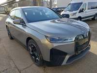 Náhled zpředu zprava