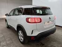 Pogled straga lijevo