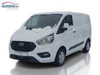 Skats no kreisās puses priekšā