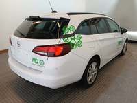 Vaizdas iš galo dešinės