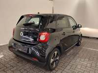 Вид сзади справа