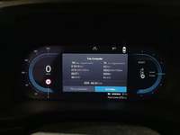 Pohľad na združený prístroj na palubnej doske