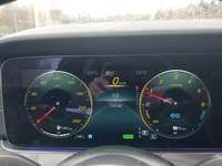 Pogled na kombinovani instrument