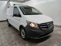 Pogled od napred  desno