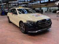 Pogled od napred  desno