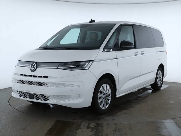 Pogled od napred levo