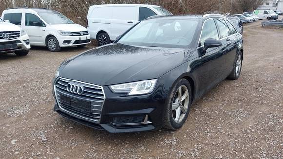 Pogled od napred levo