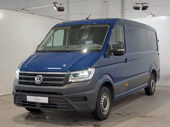 Pogled od napred levo