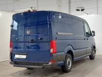 Pogled od pozadi desno