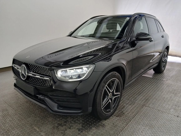 Pogled sprijeda lijevo