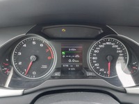 Pohled na přístrojovou desku