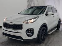 Pogled sprijeda lijevo