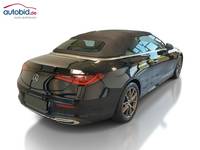 Pogled od pozadi desno