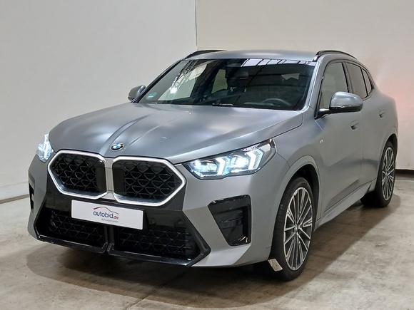 Náhled zpředu zleva