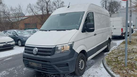 Pogled od napred levo