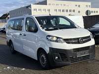 Pogled od napred  desno