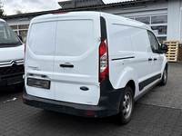 Pogled od pozadi desno