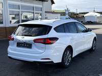 Aanzicht achter rechts