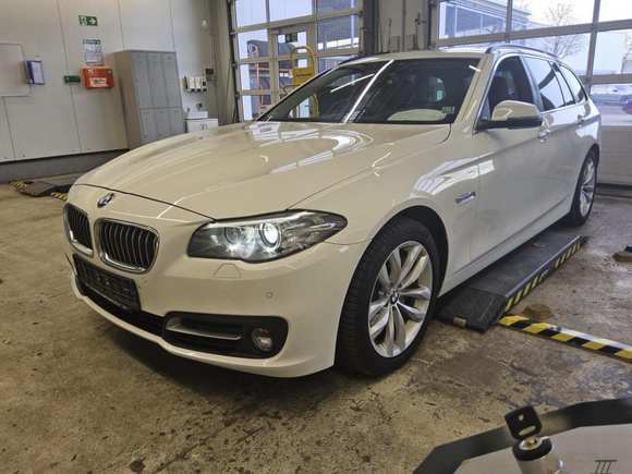 Widok z przodu po stronie lewej