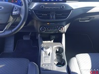 Pogled od pozadi desno