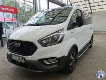 Pogled od napred levo