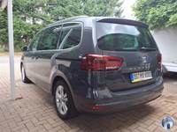 Pogled od pozadi levo