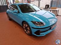 Pogled od napred  desno