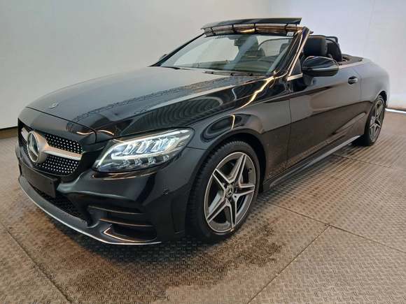 Pogled sprijeda lijevo