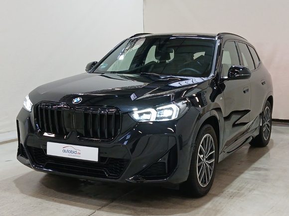 Náhled zpředu zleva