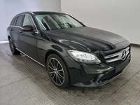 Pogled sprijeda desno