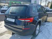 Вид сзади справа