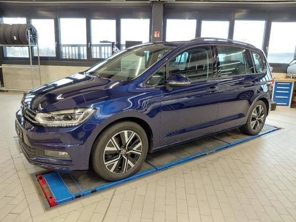 Widok z przodu po stronie lewej