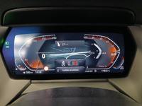 Pohled na přístrojovou desku