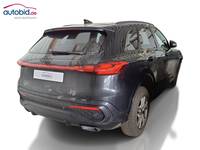 Pogled od pozadi desno