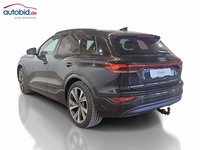 Pogled od pozadi levo