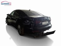 Pogled od pozadi levo