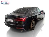 Pogled od pozadi desno