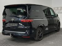 Widok z tyłu po stronie prawej