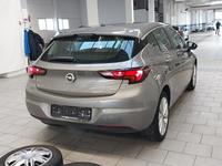 Aanzicht achter rechts