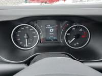 Pohled na přístrojovou desku