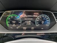 Pohled na přístrojovou desku