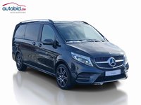 Skats no labās puses priekšā