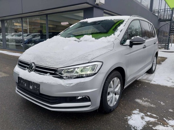 Náhled zpředu zleva