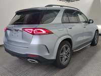 Aanzicht achter rechts