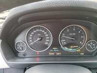 Pogled na kombinirani instrument