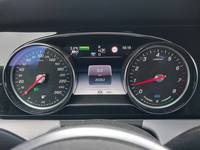 Pogled na kombinirani instrument