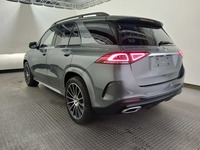 Pogled straga lijevo